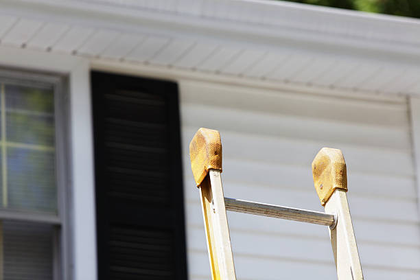 Siding Removal and Disposal in Menlo Park, CA
